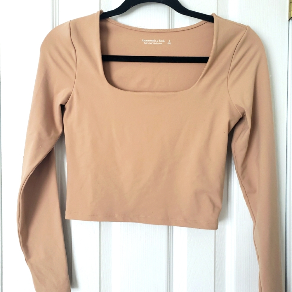 Abercrombie & Fitch Tan Long Sleeve Crop Top